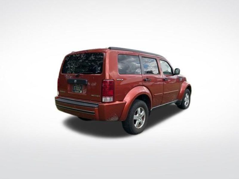 2009 Dodge Nitro SE