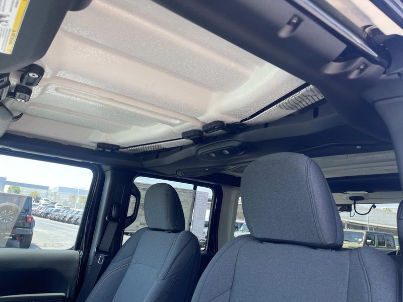 New 2026 Jeep Wrangler 4-door Sahara