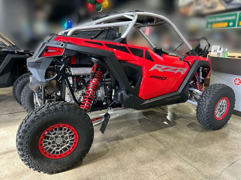 New 2026 Polaris RZR PRO R ULTIMATE Image 14