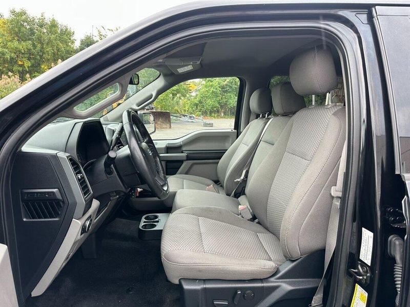 2020 Ford F-150 XLT photo 10