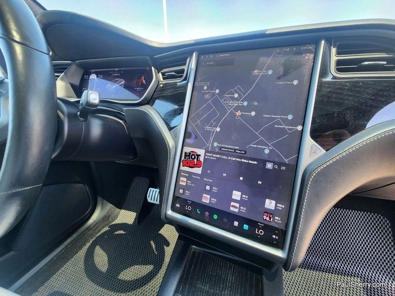 2018 Tesla Model X P100DImage 36