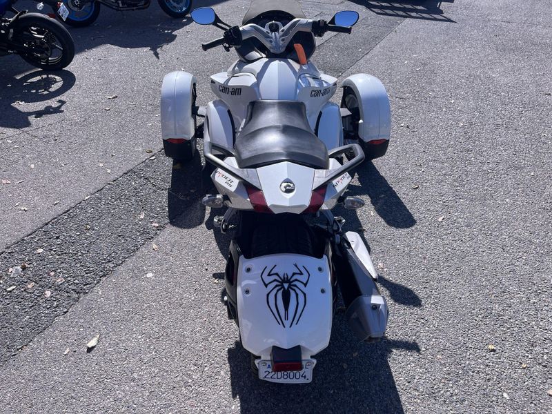 Used 2014 Can-Am RD SPYDER RS 991 SE5 WP 14 CALI Image 26