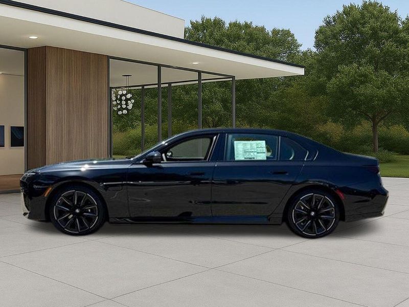 New 2026 BMW 7 Series 750e xDriveImage 13