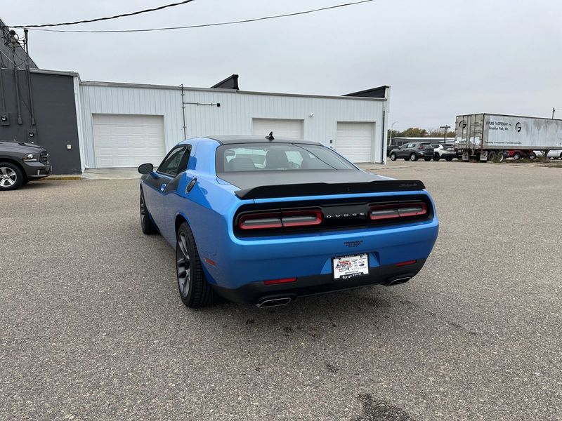 2023 Dodge Challenger R/TImage 6