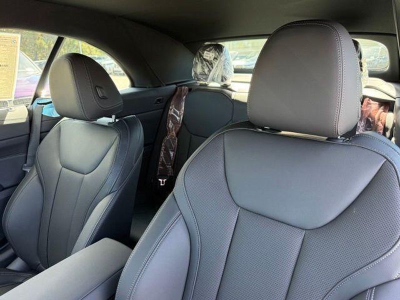New 2027 BMW 4 Series M440iImage 18