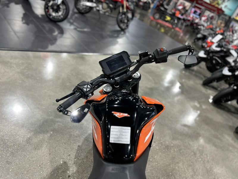 Used 2018 KTM 390 DUKE Image 5