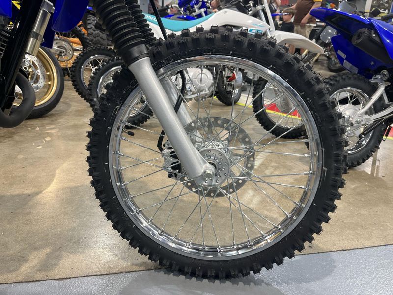 New 2025 Yamaha TT-R125LE Image 19