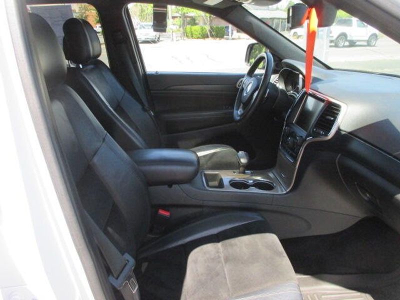 2015 Jeep Grand Cherokee AltitudeImage 25