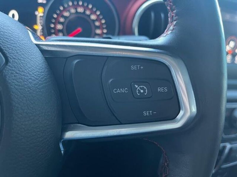 Used 2018 Jeep Wrangler Unlimited RubiconImage 14
