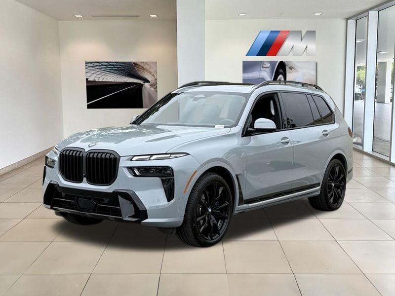 2023 BMW X7 xDrive40iImage 2