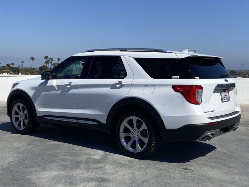 2020 Ford Explorer PlatinumImage 6