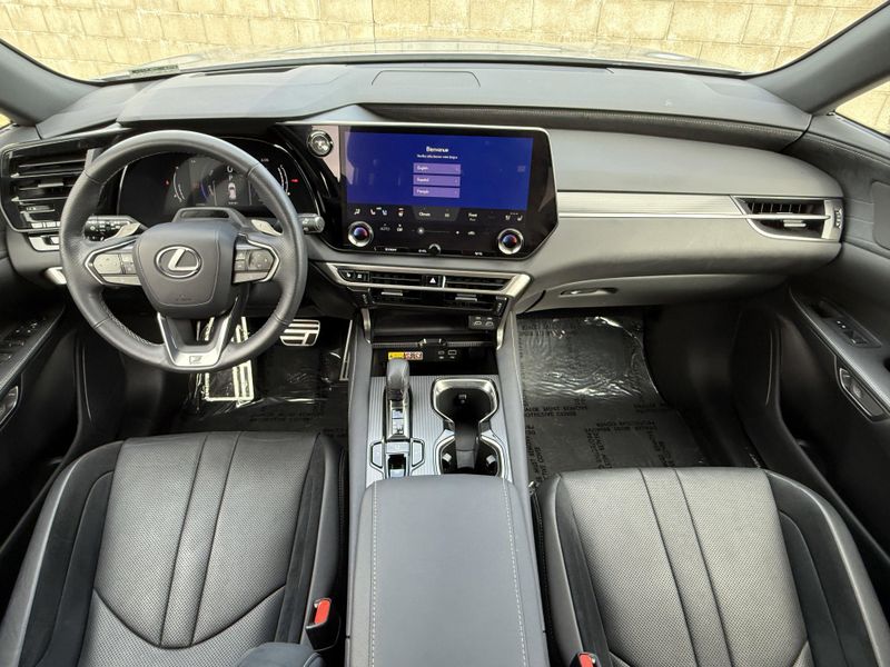 2023 Lexus RX 500h F SPORT PerformanceImage 30