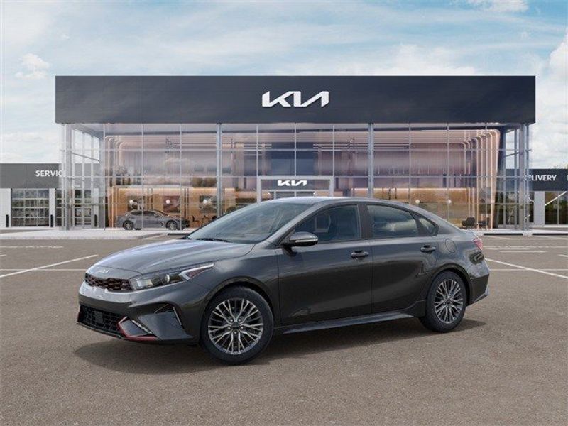 2024 Kia Forte GT-LineImage 3