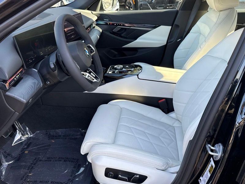 New 2027 BMW 5 Series 530iImage 15