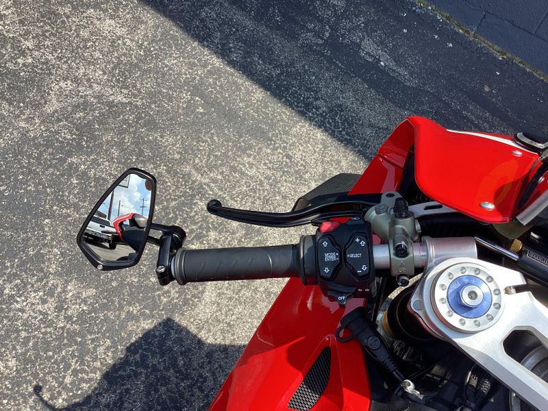 2020 Ducati Panigale V4 R