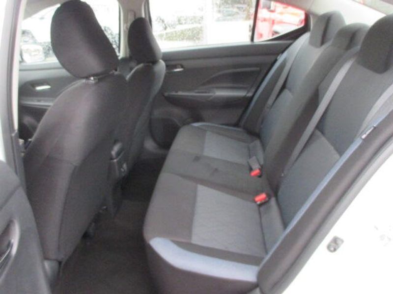 Used 2023 Nissan Versa SVImage 22