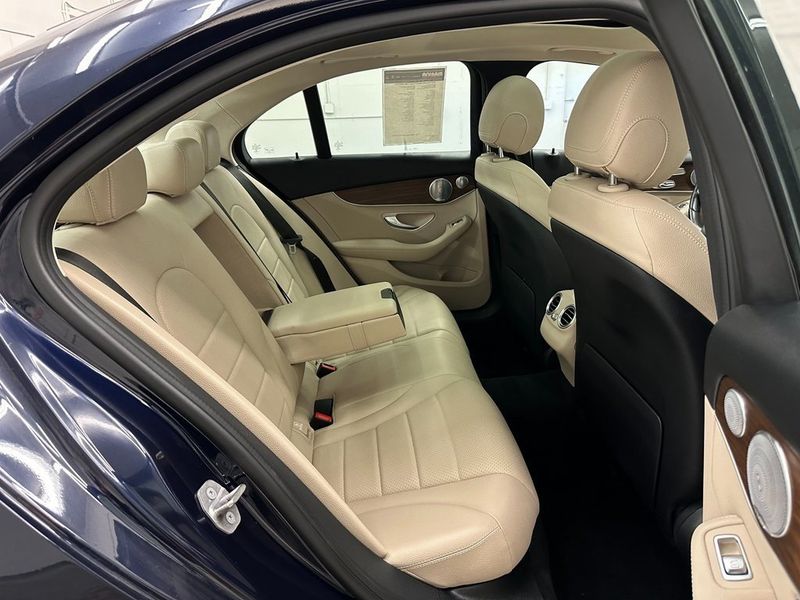 2021 Mercedes-Benz C 300 300Image 31