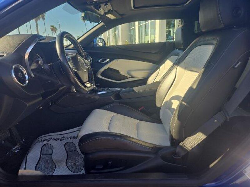 Used 2021 Chevrolet Camaro 2LTImage 9