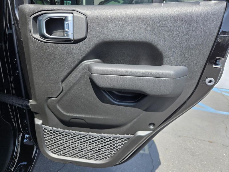 New 2026 Jeep Wrangler 4-door 85th Anniversary Edition