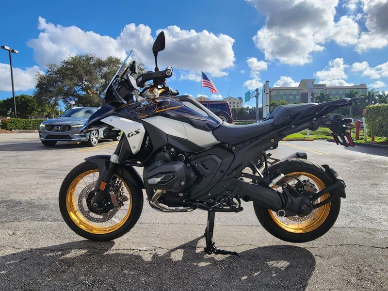 2026 BMW R 1300 GSImage 5