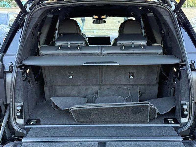 Used 2025 BMW X7 M60iImage 15