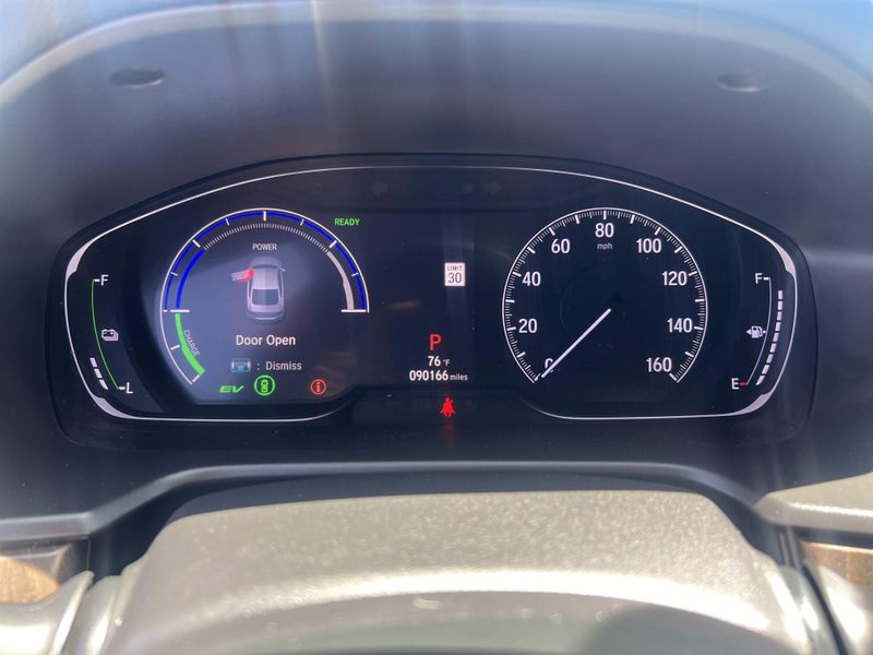 2019 Honda Accord Hybrid TouringImage 9