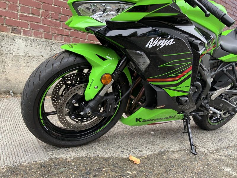 2023 Kawasaki ZX400 NINJA 