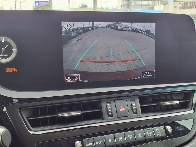 2022 Lexus ES 350 F SportImage 25