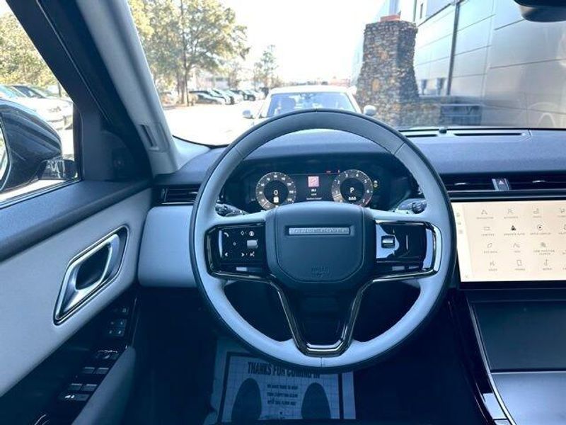 Used 2025 Land Rover Range Rover Velar Dynamic SE