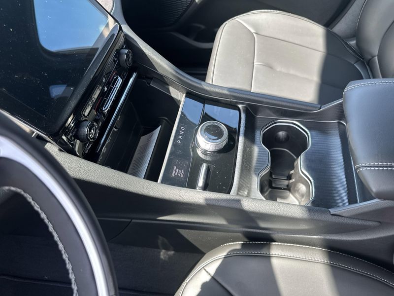 2025 Jeep Grand Cherokee Limited photo 29