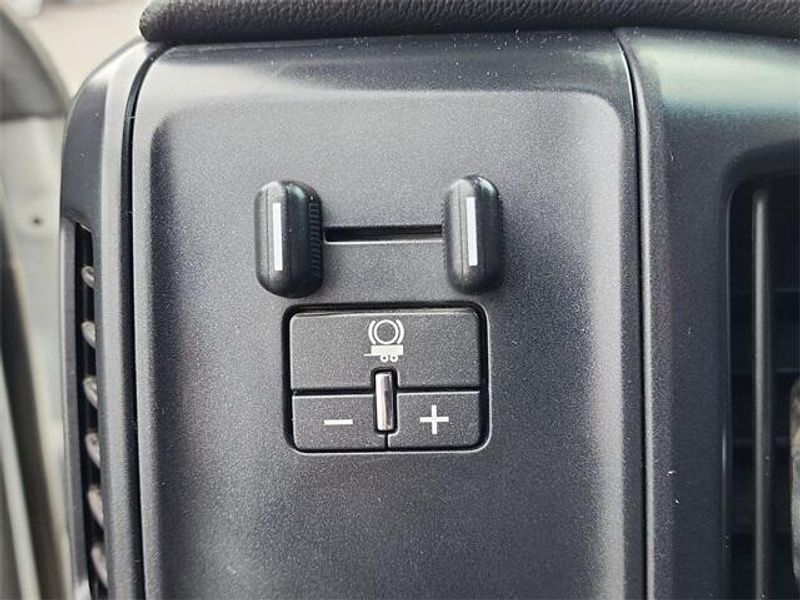 2021 Chevrolet Silverado 4500HD Work TruckImage 17