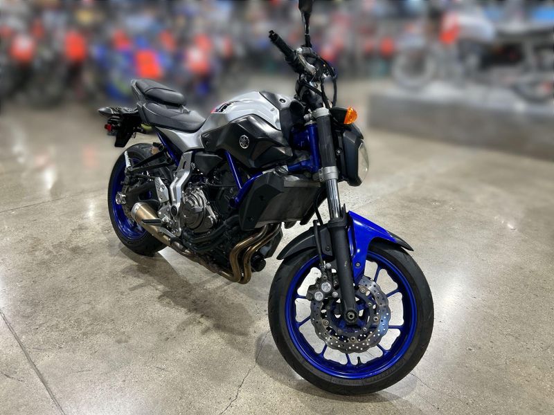Used 2016 Yamaha FZ-07 Image 22