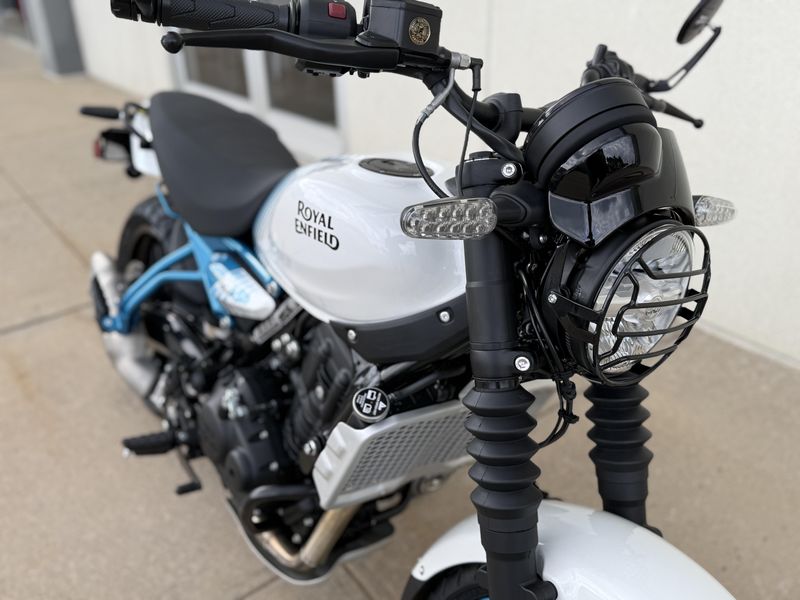 2026 Royal Enfield GUERRILLA 450Image 7