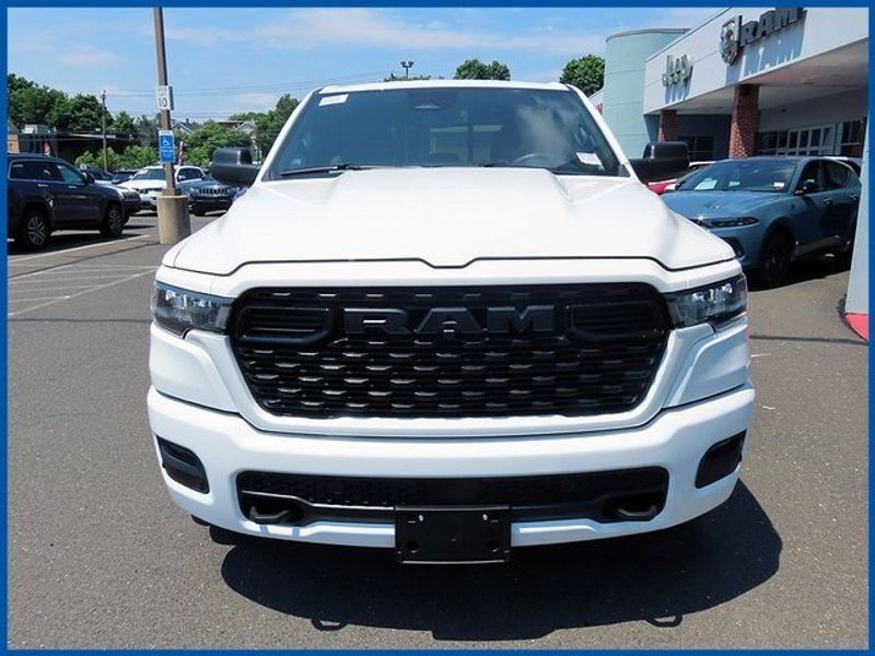 2025 RAM 1500 TradesmanImage 3