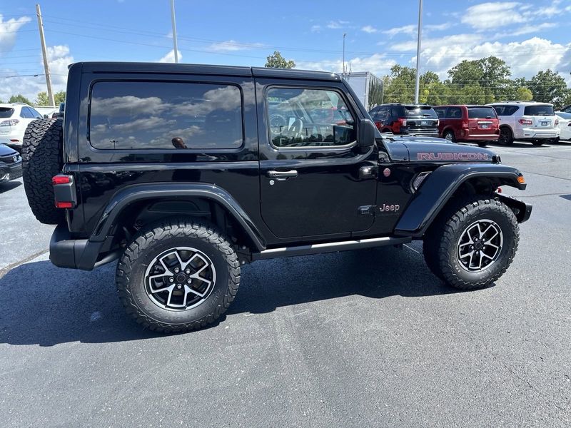 2024 Jeep Wrangler 2-door Rubicon XImage 5