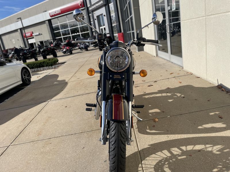 2024 Royal Enfield CLASSIC 350Image 4