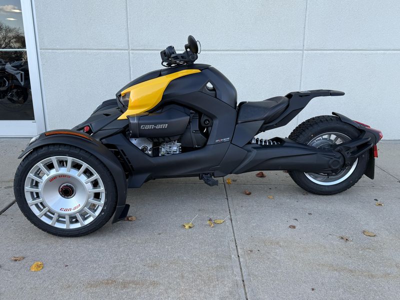 2025 Can-Am RYKER RALLY 900Image 2