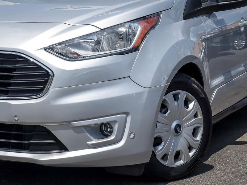 2019 Ford Transit XLT photo 3