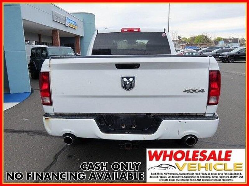 2014 RAM 1500 ExpressImage 6