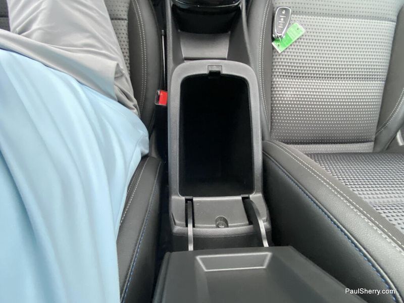 Used 2025 Chevrolet Trax LT