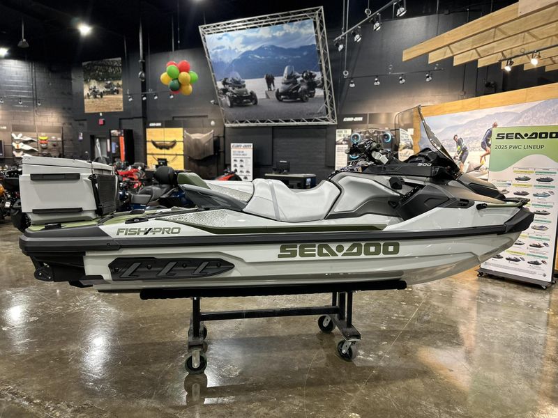2025 Sea-Doo FISHPRO APEX 300 (SOUND SYSTEM) Image 7