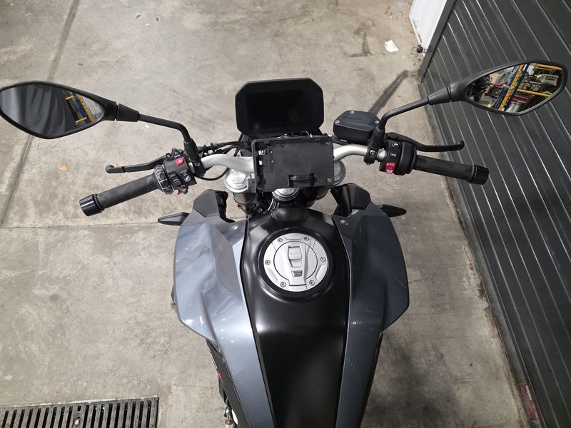 2022 BMW F 900 R