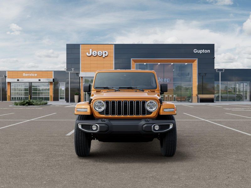 New 2026 Jeep Wrangler 4-door SaharaImage 32