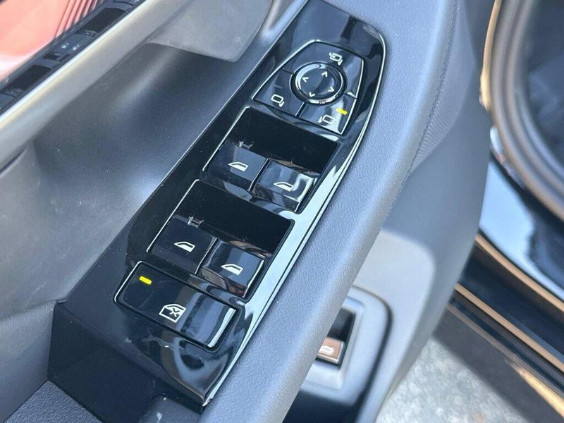 New 2027 BMW 5 Series 530iImage 16