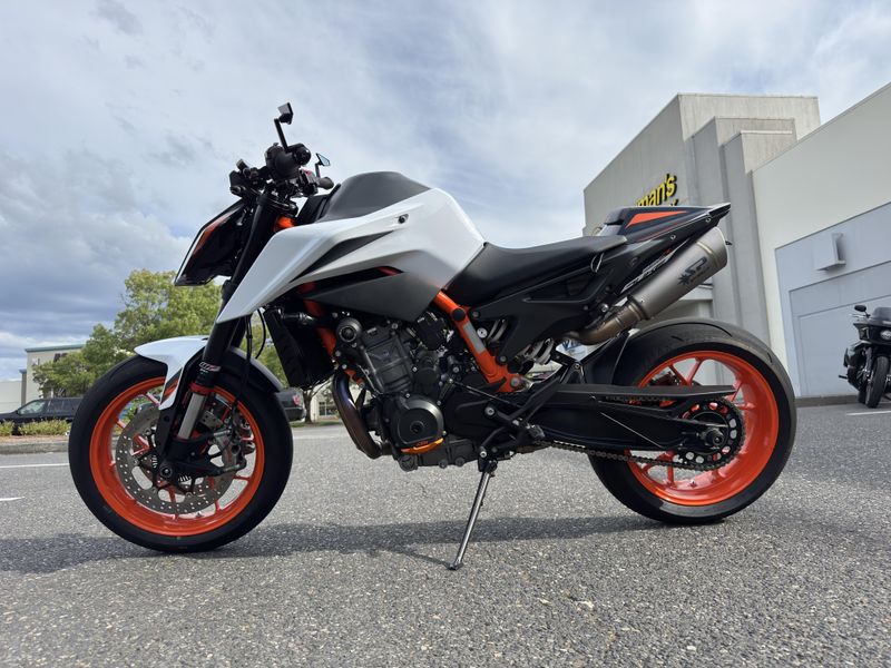 2020 KTM Duke 890 R 