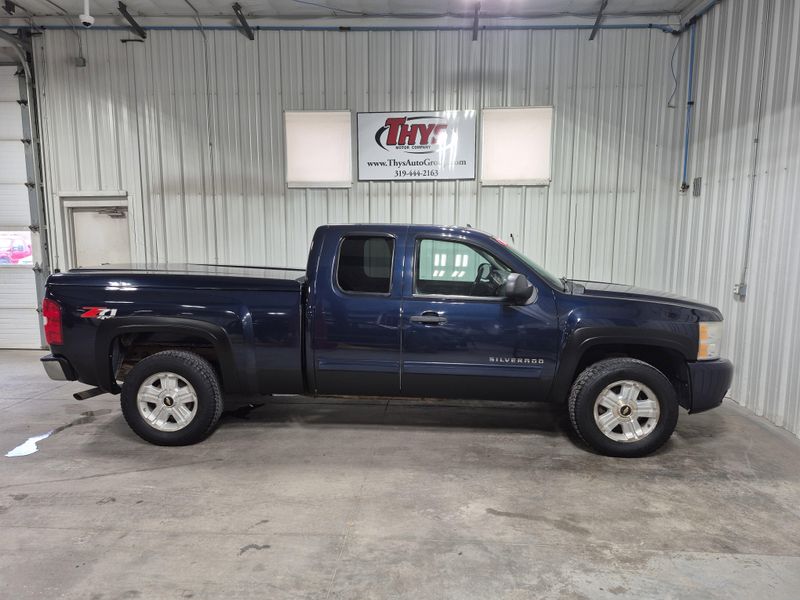 2011 Chevrolet Silverado 1500 LTImage 1