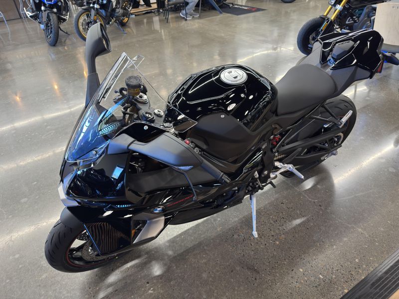 New 2025 BMW S 1000 RR 