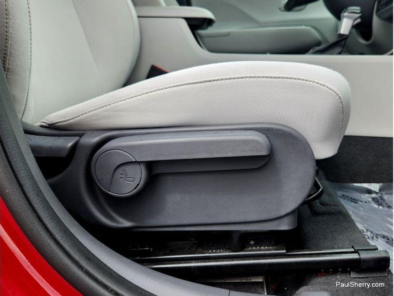 Used 2024 Hyundai Kona SEL