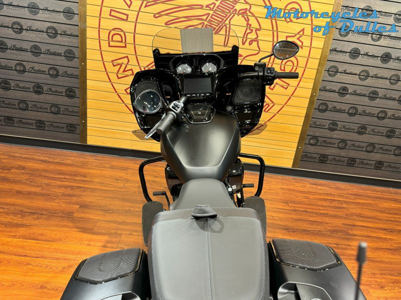 2024 Indian Motorcycle Challenger Dark Horse Audio Pkg Image 8
