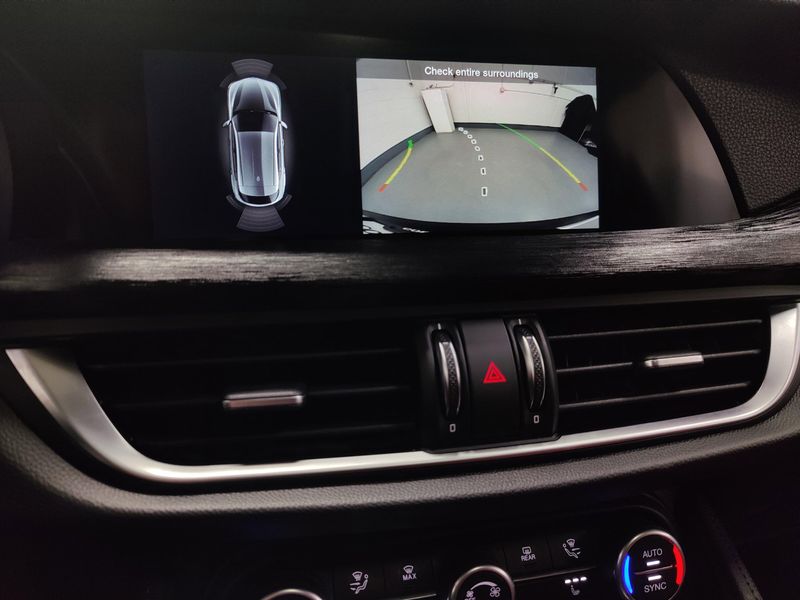 Used 2024 Alfa Romeo Stelvio Sprint AWD w/Sunroof/NavImage 24